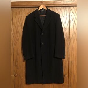 WARM and CLASSY Men’s Jos A Banks Black Wool Topcoat